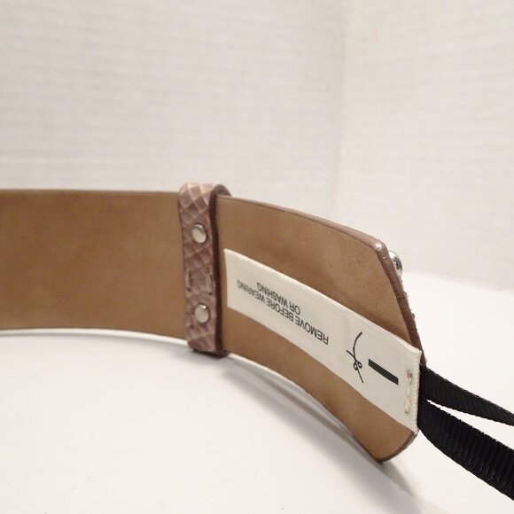 Vintage Ann Taylor Tan Genuine Leather Textured Snakeskin Wide Belt Size L - Picture 3 of 5